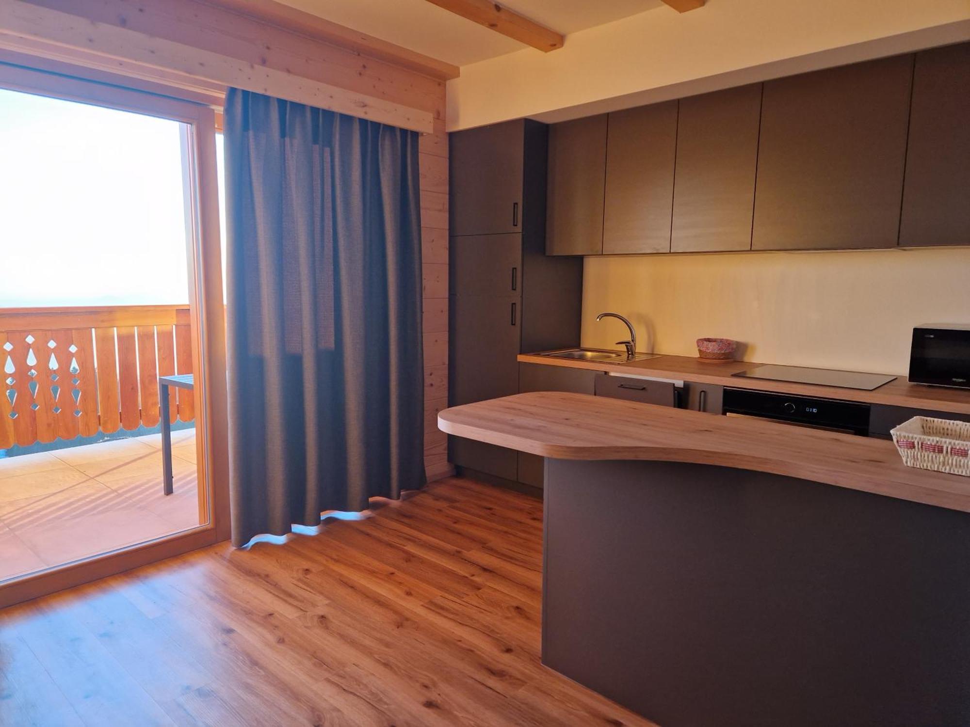 Guest House Pr Ambruzarju & Apartments Церклье-на-Гореньскем Номер фото